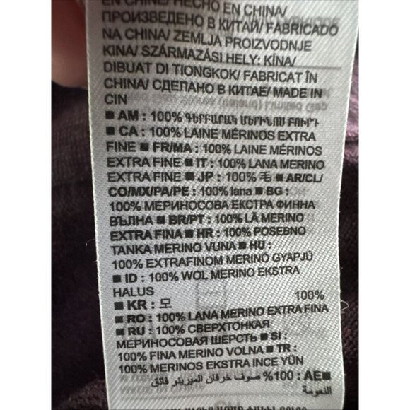 Banana Republic Cardigan 100% Merino Wool V-Neck burgundy Button Womens Sz Small - Picture 12 of 15